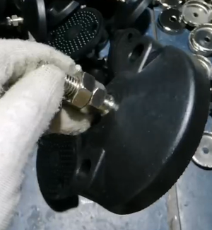 Conveyor system leveling feet Conveyor system leveling feet